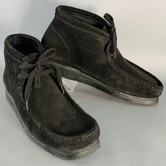 CLARKS Size 9 Wallabee Black Suede Crepe Sole Moccasin Ankle Boots main image 5